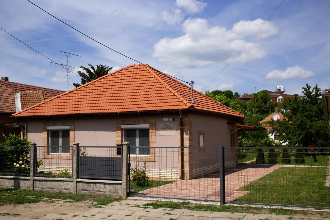 Ilona Apartman 귤러 외부 사진